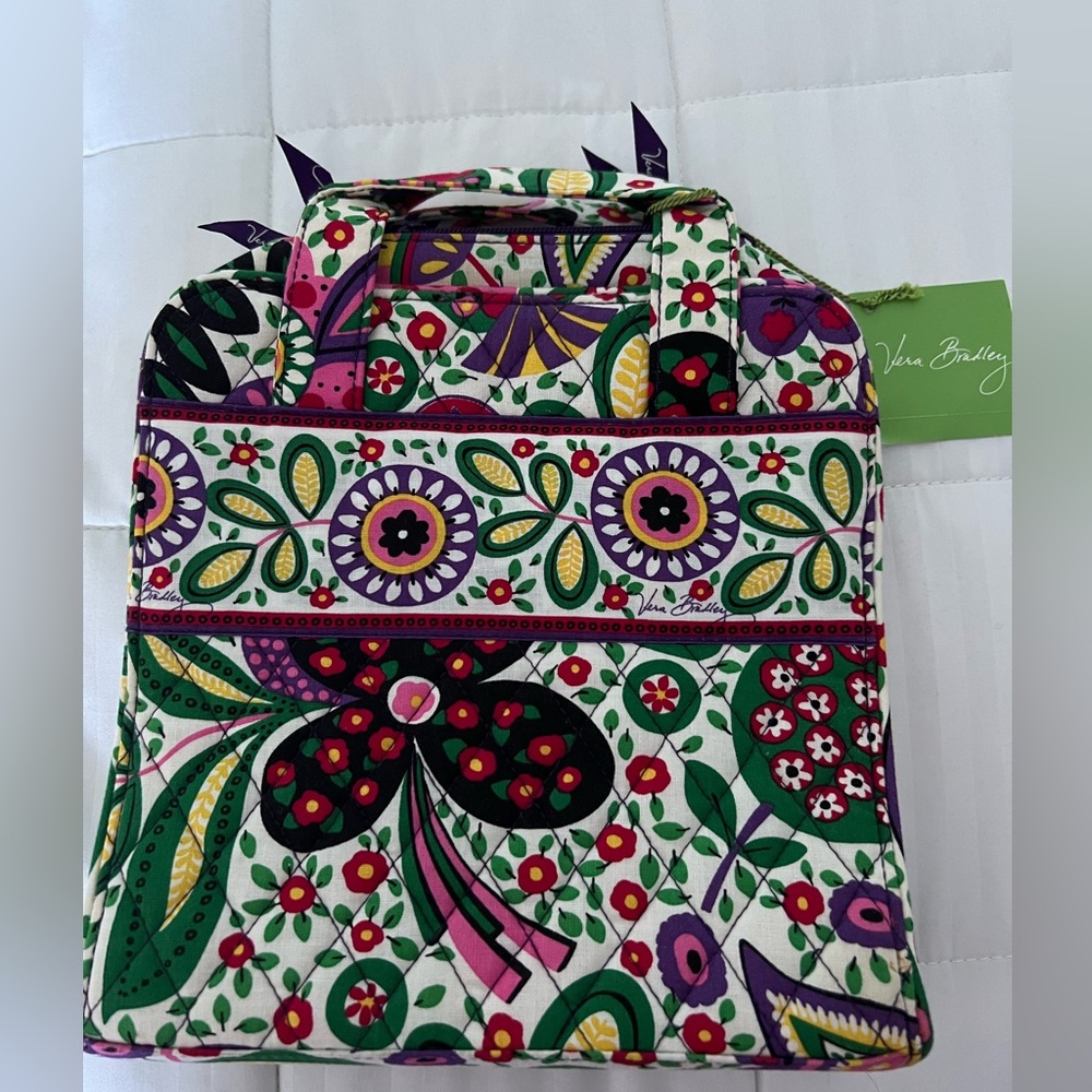 NWT NEW Vera Bradley Tech Organizer in Viva La Vera